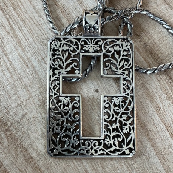 Brighton Cross - Picture 15 of 16